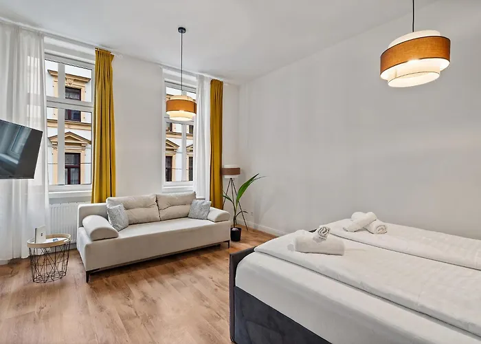 Maximilian Apartmán *